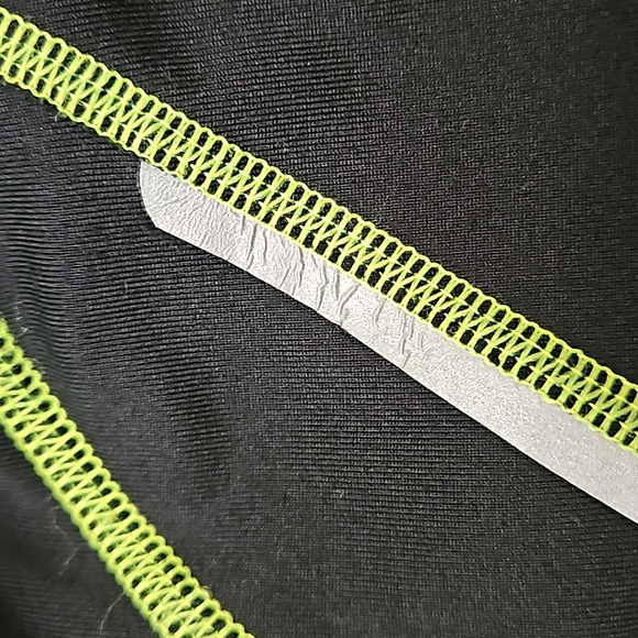 Under Armour ColdGear Run Full Zip Reflective Jacket Semi Fitted Women's M - Picture 14 of 14